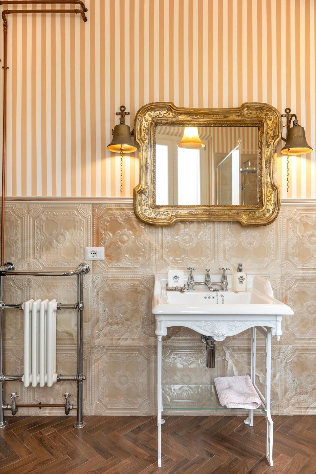 فندق Regal House Anzio Terrazzo المظهر الخارجي الصورة